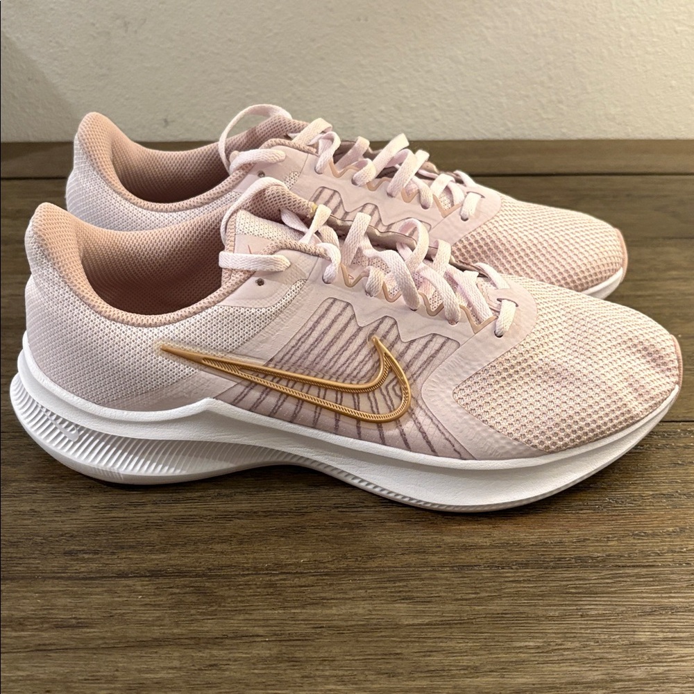 ❌SOLD❌EUC [Nike] Downshifter 11 Lightweight Running Sneakers Pink Women’s 10 - Picture 5 of 13